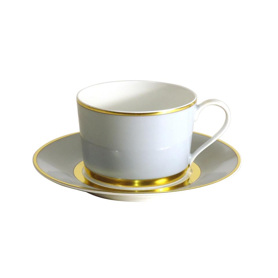 Tea Cup | Mak Gray + Gold